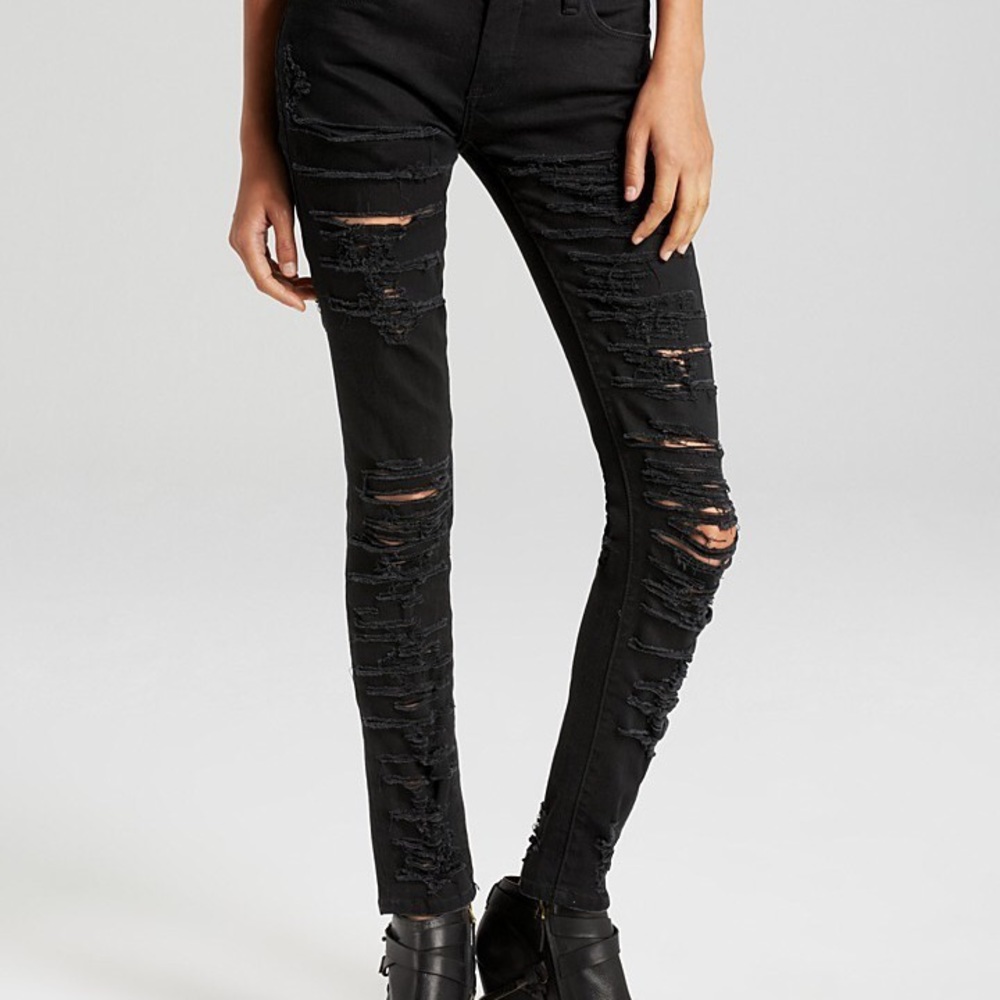 Blank Jeans